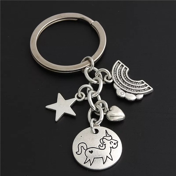 Silver Tone Keychains Ring Holder - Picture 4 of 6
